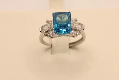 ANELLO ARGENTO DONNA ZIRCONE TOPAZIO AZZURRO TAGLIO SMERALDO MM 14X10 MIS 15 REG - Immagine 1 di 4