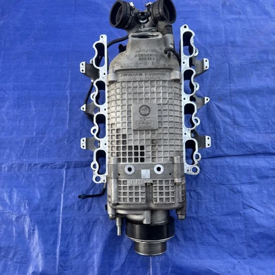 03-08 Conjunto de sobrealimentador motor Mercedes R230 SL55 CLS55 CL55 AMG M113K Foto 1 de 4