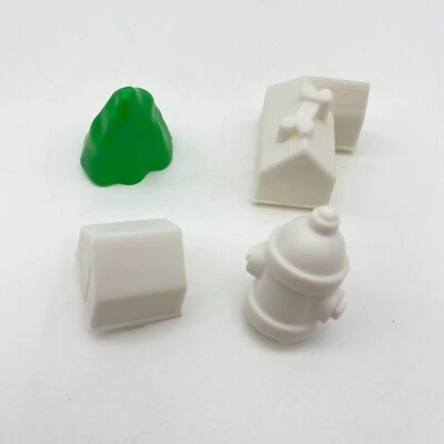 2 Casas Hidrante Árbol Juego de la Vida Perros Edición 2011 Piezas de Repuesto Foto 1 de 3