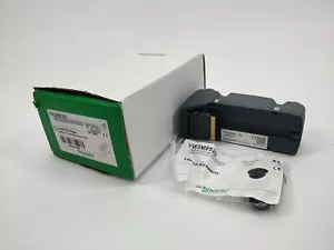Schneider Electric VW3M9105 LXM32I Module Terminal CAN, 4DI, 2DO, STO - Picture 1 of 9
