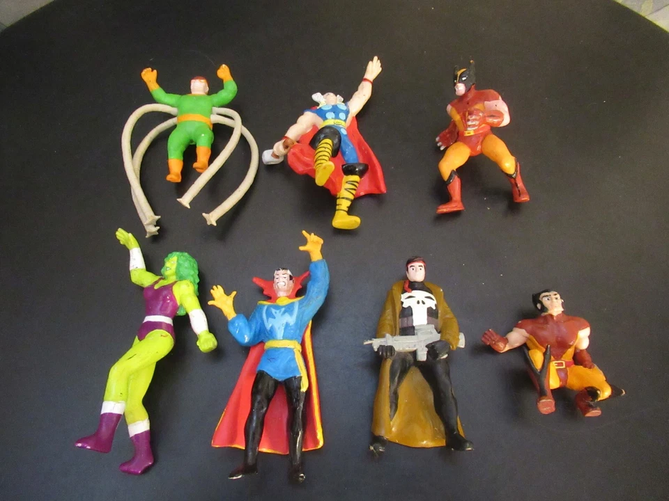 90s PVC 3.75” Mixed Marvel Action Figure Lot Vintage  - Image 1 of 4