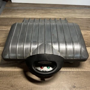 Waffle Maker VillaWare Uno modello # 2000 macchina per waffle belga Liege testata rara - Foto 1 di 7