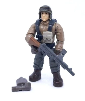 Mega Bloks Construx FMG16 WW2 Call of Duty Legends Checkpoint Charge Figure New  - Image 1 of 4