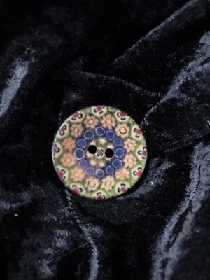 Large Italian Coconut Shell Millefiori Print Button 33mm  SEHLBACH & WHITING  - Image 1 of 4