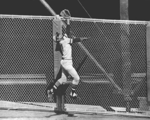 Pittsburgh Pirates ROBERTO CLEMENTE Glossy 8x10 Photo Print Poster HOF 73 Cover