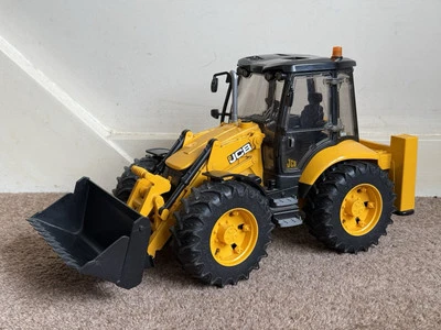 Bruder JCB 5CX Backhoe Loader, 1:16 Scale, 02454, Plastic, Yellow, 2018. - Image 1 of 4
