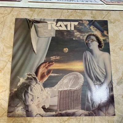 Ratt. Reach For The Sky. NM Vinyl LP. 1988 Original. Club Edition. VG+ Cover.  - Image 1 of 4