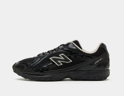 New Balance 204L Women's Trainers in Black Shoes - Image 1 of 4
