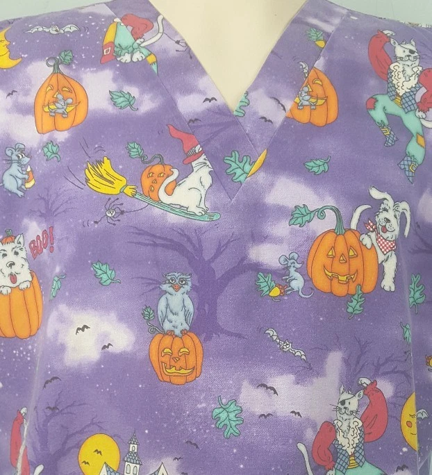 Halloween Scrub Top L Dogs Pumpkins Cats Purple Medical 2 Pocket Simply Basic - Image 1 of 1
