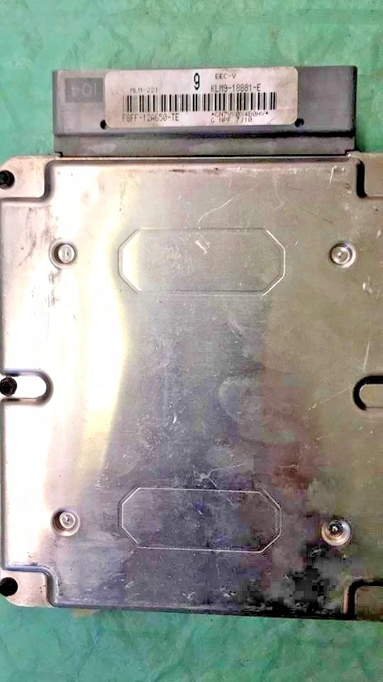 1998-1999 Mazda 626 ecm ecu computer F8FF-12A650-TE - Image 1 of 1