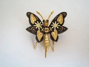 DAMASCENE Black Finish Yellow Gold Tone Art Deco BUTTERFLY PIN BROOCH 1.25" - Picture 1 of 6