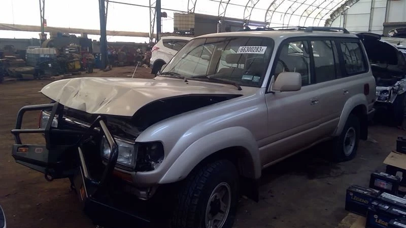 Motor de arranque compatible con 83-92 Land Cruiser 5862970 Foto 1 de 4