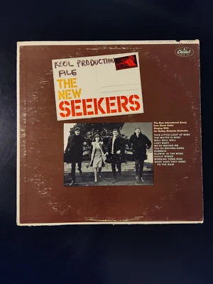 The New Seekers with Bobby Richards and his Orchestra  LP Capitol T-2319 PROMO Foto 1 de 4