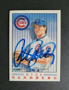 Ryne Sandberg signed Chicago Cubs 1991 Fleer Baseball Card