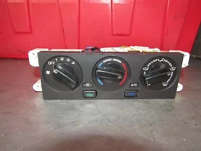 Nissan Sentra 1998-1999 OEM interruptor de control de clima 98 99 Foto 1 de 4