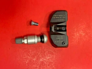 New TPMS Sensor TPM52A for Hyundai	Entourage,Santa Fe,Veracruz,Sedona 2006/2010 - Picture 1 of 2