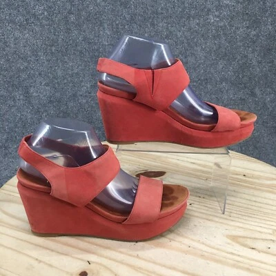 Sandalias Gentle Souls para mujer 9,5 M enebro Barry cuña sin cordones cuero rojo Foto 1 de 4