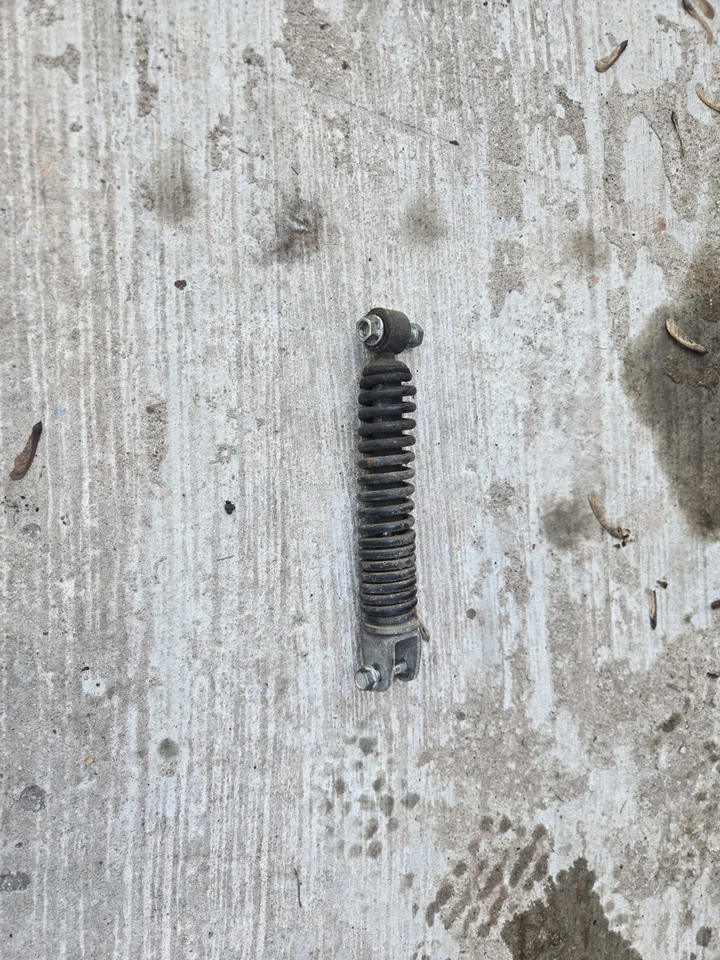 1993 Yamaha SH50 Razz Y730-1) rear shocks suspension absorber - Image 1 of 1