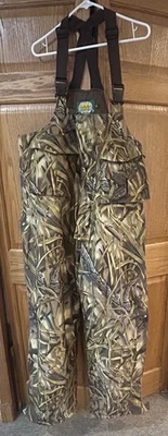 Cabelas Poly Insulated Wetlands Camo Hunting Coveralls Bibs Mens Size XL Tall - Image 1 of 4
