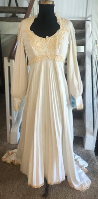Vtg 70s Edwardian Wedding Dress S 6 Poet Sleeves Train Ivory Lace Gunne Style - Image 1 of 4