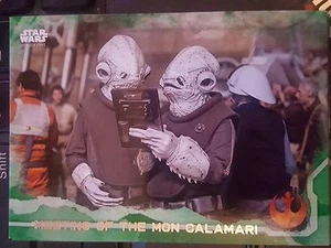 2016 Topps Star Wars Rogue One #64 Meeting of the Mon Calamari VERDE - Imagen 1 de 1