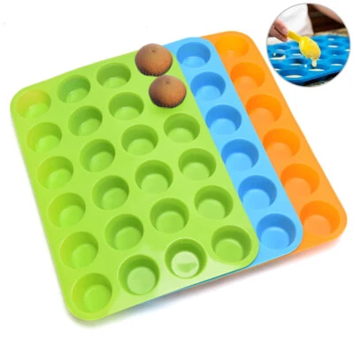 Molde para hornear de silicona con 24 cavidades para mini cupcakes y galletas - Imagen 1 de 4