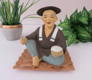 Vintage Tilso or Hakone Japanese Hand Painted Man on Mat with Rice Figurine #2 - Picture 1 of 6