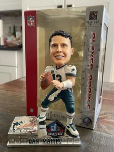 DAN MARINO Miami Dolphins Legend NFL Hall of Fame Inductee Bobblehead NIB! - Picture 1 of 2