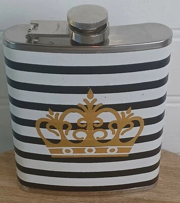 FRASCO Diseño Ojo Salvaje Rayas Blanco y Negro Con Corona Dorada 7.fl.oz Inoxidable  Foto 1 de 4