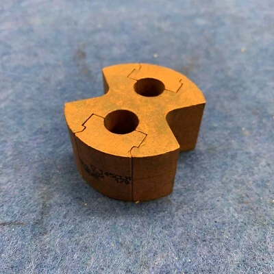 Conector de alimentación paralelo de doble tapa dividida Dmc Power Foto 1 de 4