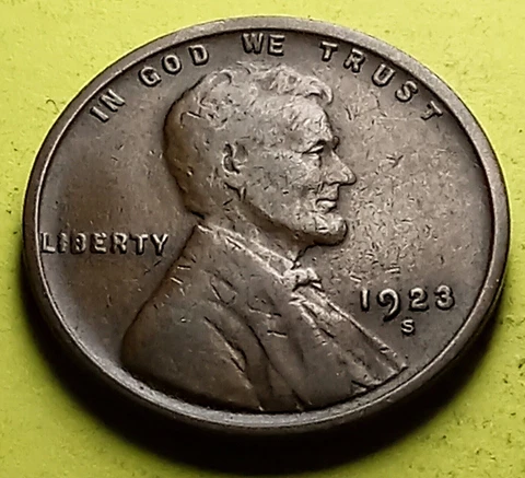 1923-S Lincoln Wheat Cent Penny 1c -FINE Cover