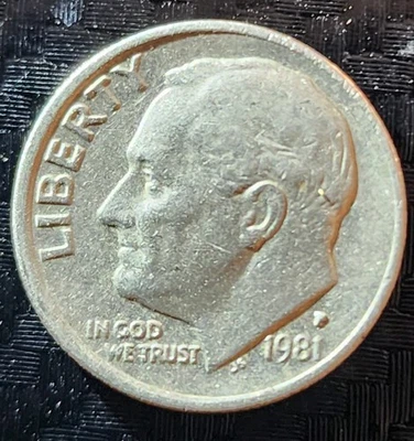 1981 Roosevelt ERROR P FILLED MINT MARK RARE OLD COIN - Image 1 of 3