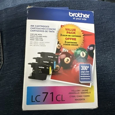 Genuine Brother LC71CL 3 Color Ink Cartridges Yellow/Cyan/Magenta EXP 03/2022 - Image 1 of 4