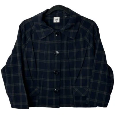 Novo Blazer Feminino Cabi Jaqueta Xadrez Botão M Azul Marinho 3551 Connery Preppy - Imagem 1 de 4