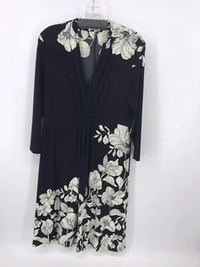 Donna Morgan Preowned Womans V Neck Smocked Waist Black Floral Dress Size 14 - Picture 1 of 3