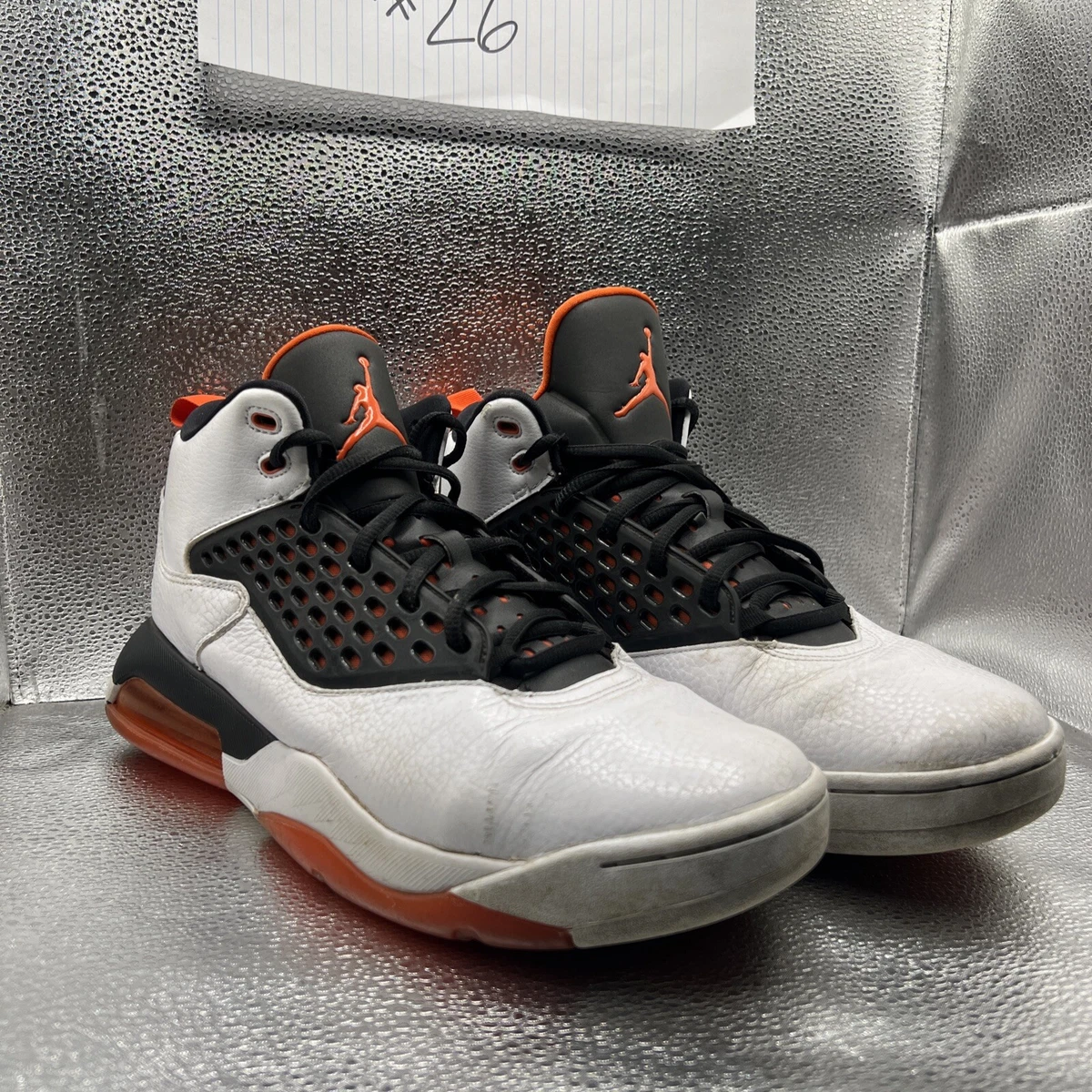 Preços baixos em Jordan Maxin 200 White Team Orange | eBay