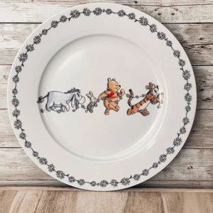 NWT Beautiful Winnie the Pooh Piglet Eeyore & Tigger White Porcelain 10.5” Plate - Picture 1 of 12