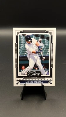 Panini Three and Two Miguel Cabrera 2025 #/99 Detroit Tigers Salón de la fama SP #76 Foto 1 de 3