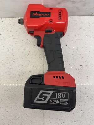 Snap-on CT9035 18V 1/2" Drive MonsterLithium Compact Cordless Impact Wrench RED - Image 1 of 4