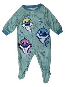 Infant & Toddler Boys Green & Blue Baby Shark Blanket Sleeper Pajamas 12m - Picture 1 of 2