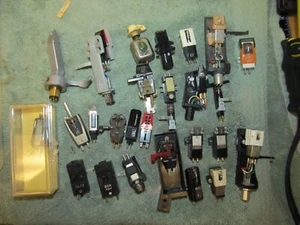 Large Lot Of 27 Misc. Phonograph Cartridges. - Picture 1 of 15