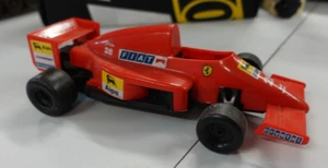 Markenloser Reibungskunststoff Fiat Indy Rennwagen - Bild 1 von 4