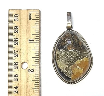 Pingente de amonita piritizada, 1,75 polegadas, 1,25 polegadas, 0,75 polegadas, marrom, amarelo - Imagem 1 de 2