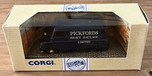 Corgi Classics - Pickfords Haulage Beford CA Van - 96904 - Picture 1 of 5