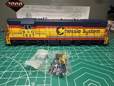 Walthers Proto 2000 Chessie System B&O 1827 EMD SD7 DCC Sound HO scale - image 1 of 4