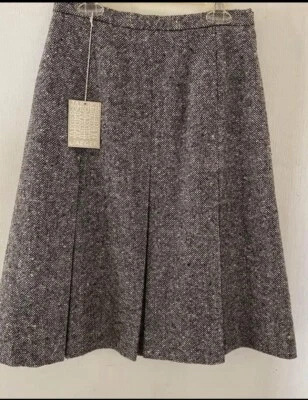 Falda forrada de mezcla de lana Jaeger NOS. Pliegues. Ver Medidas De Colección Talla 12. De Colección Foto 1 de 4
