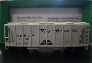 Bowser HO 70-Ton 2-Bay Covered Hopper Rio Grande D&RGW - Picture 1 of 6