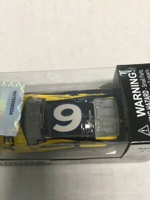 1:64 Acción Marcos Ambrose #9 Stanley 2da mitad 2013 Ford Fusion Foto 1 de 4