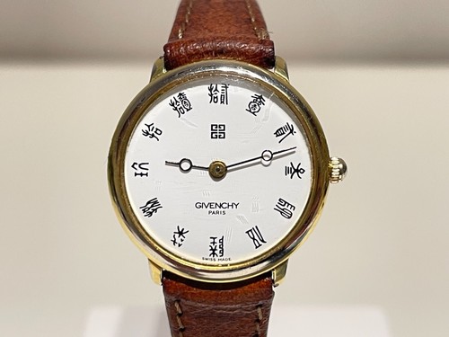 Orologio svizzero vintage lusso placcato oro da donna al quarzo ""givenchy"" numeri cinesi