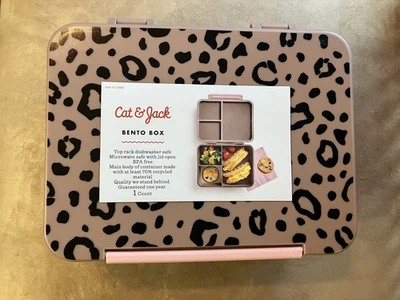 Caja de almuerzo para niños Cat & Jack con estampado de leopardo contenedor de alimentos microondas Foto 1 de 4